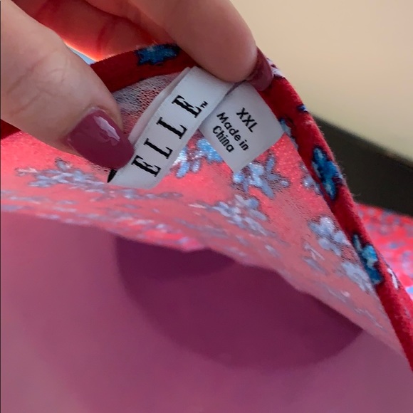 Elle Off the Shoulder Red Floral Top - Women’s XXL - Picture 3 of 3